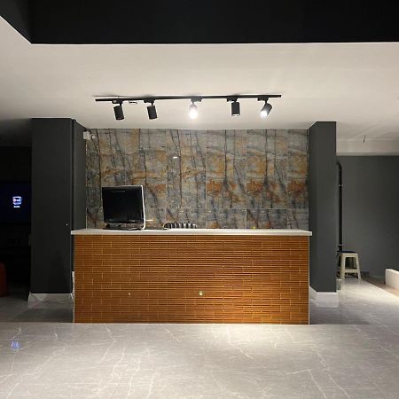 Kmc City Hotel Luleburgaz エクステリア 写真